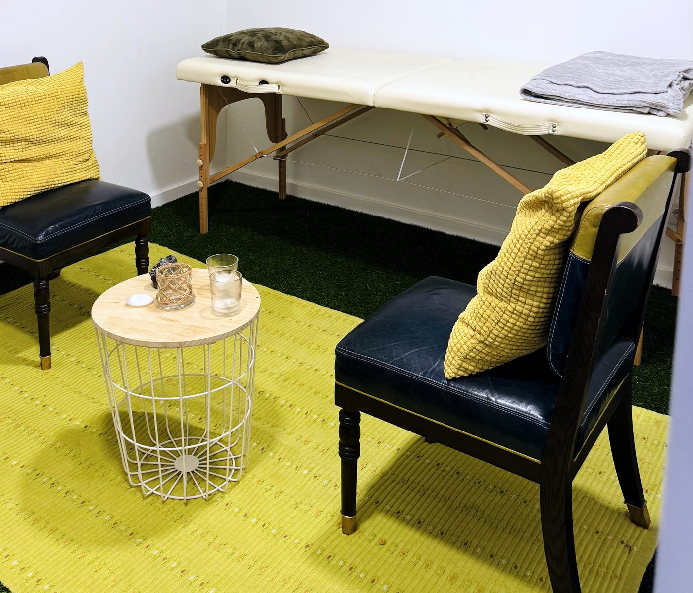 Sala de atendimento da Emerald Wellness em Lisboa